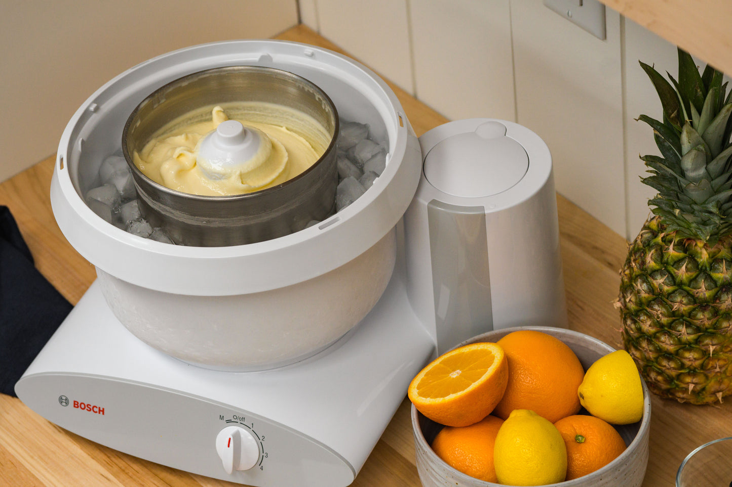 Bosch Universal Plus White Mixer w/Ice Cream Bundle