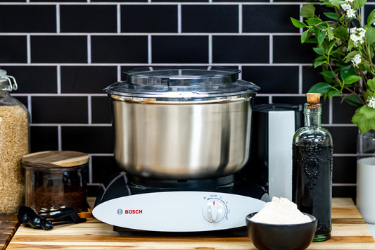 Bosch Universal Plus Mixer Black